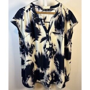 Blue/White Floral Short Sleeve SIMPLY VERA Vera Wang Sz XXL Loose Fit Two Button